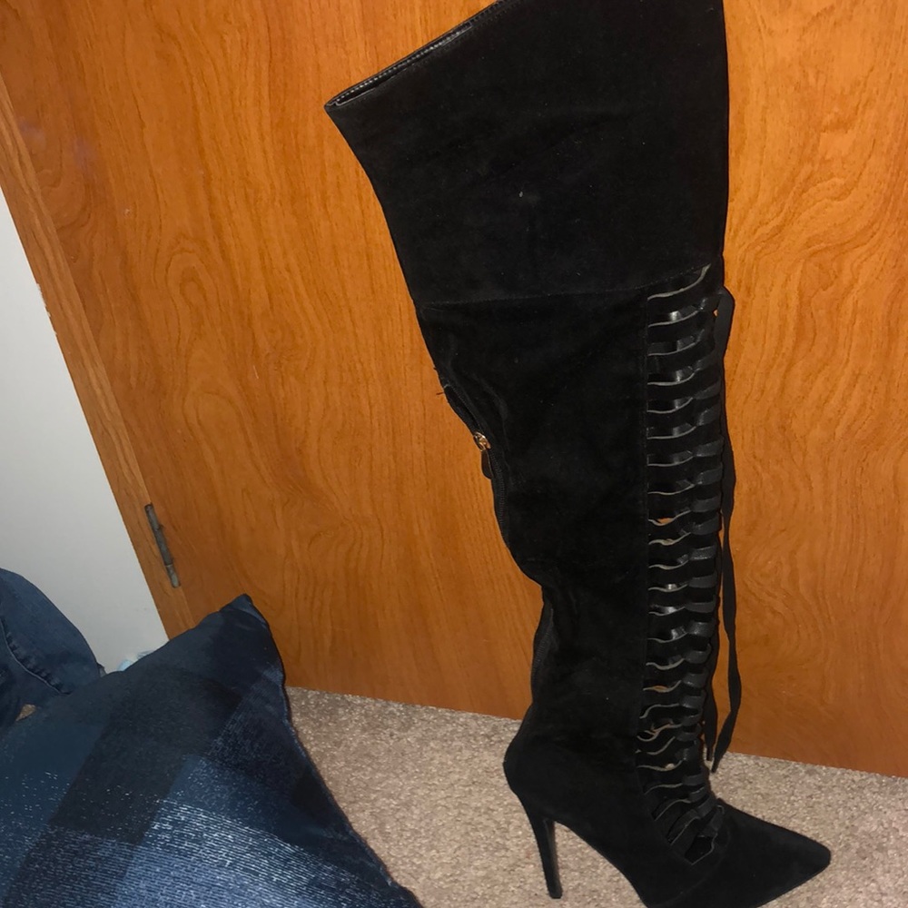 Thigh high heels
